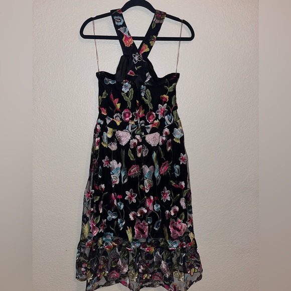 CR By Cynthia Rowley Embroidered Halter Dress, Size M - Picture 3 of 5